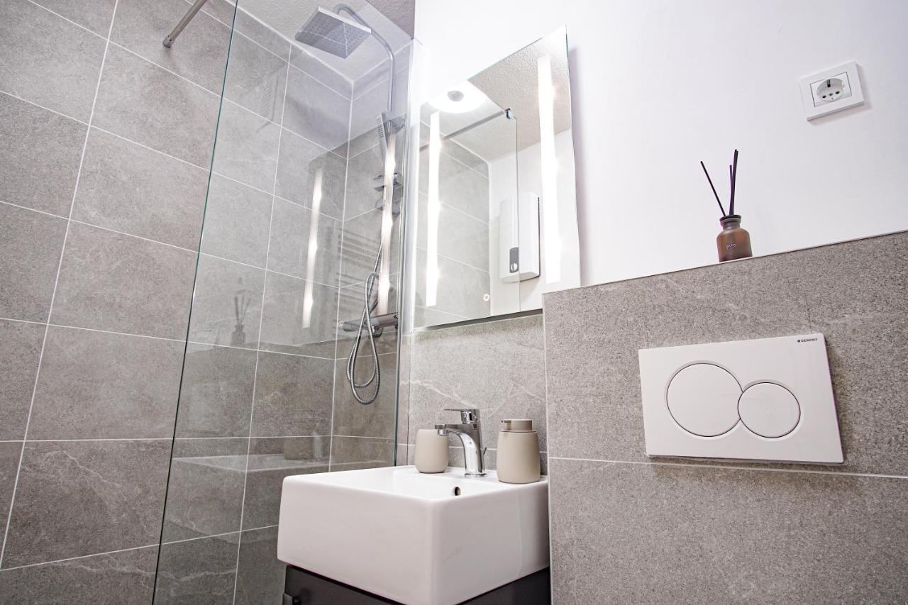 Homefy Feel-Good Apartment - Own Parking, Balcony And Garden Эссен Экстерьер фото